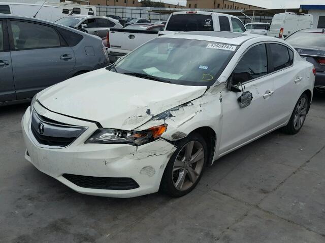 19VDE1F59DE007448 - 2013 ACURA ILX 20 PRE WHITE photo 2