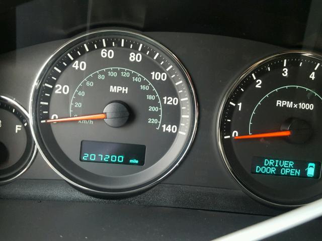 1J8HG48P37C545716 - 2007 JEEP COMMANDER BURGUNDY photo 8