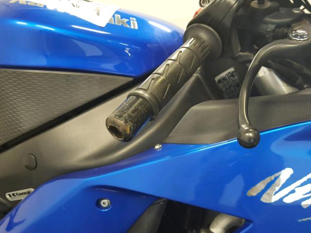 JKAZX4P198A041025 - 2008 KAWASAKI ZX600 P BLUE photo 18