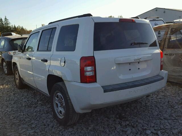 1J8FT28018D647652 - 2008 JEEP PATRIOT SP WHITE photo 3