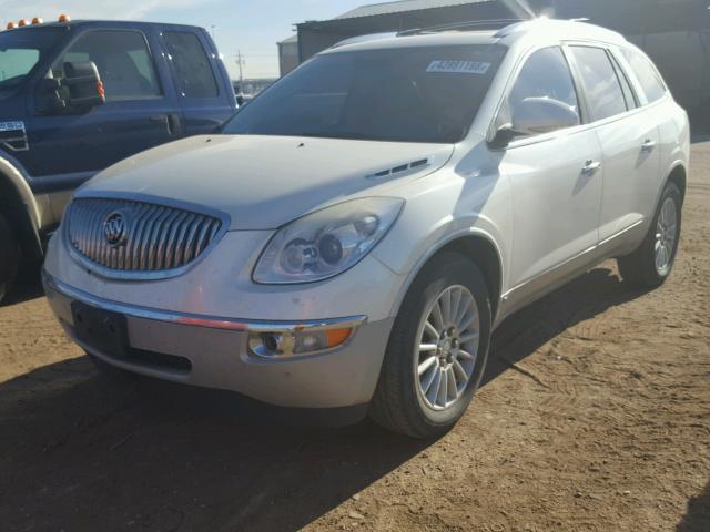 5GAEV23D09J173334 - 2009 BUICK ENCLAVE CX WHITE photo 2