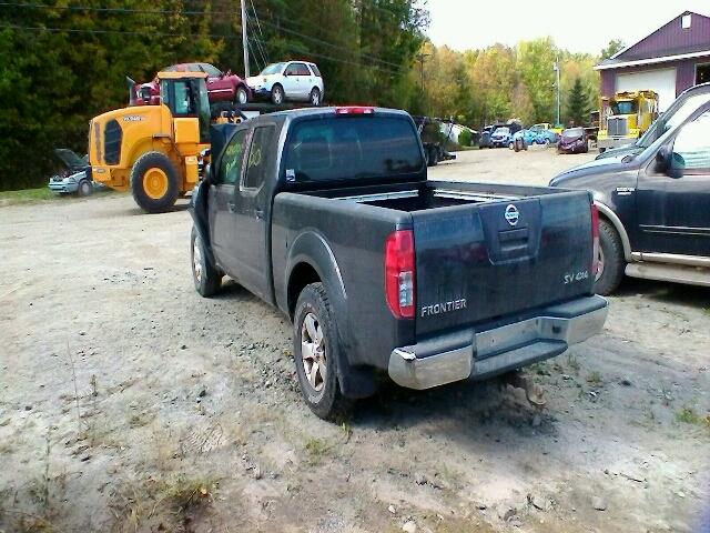 1N6AD0FV6BC409100 - 2011 NISSAN FRONTIER S GRAY photo 3