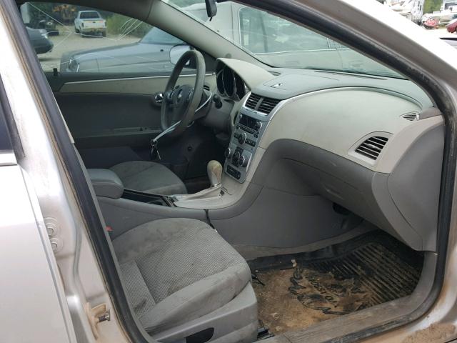 1G1ZC5E00AF165137 - 2010 CHEVROLET MALIBU 1LT SILVER photo 5