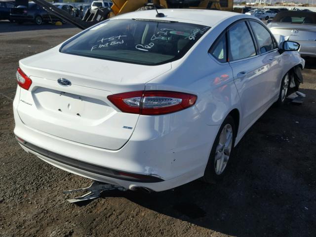 3FA6P0H72GR357879 - 2016 FORD FUSION WHITE photo 4