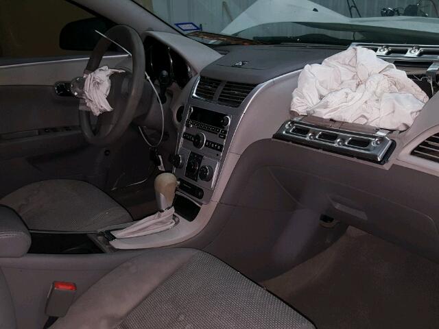 1G1ZB5E07CF149944 - 2012 CHEVROLET MALIBU LS თეთრი ფოტო 5