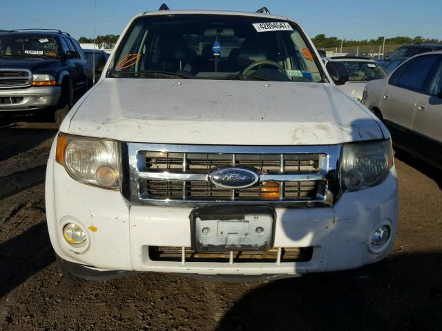 1FMCU49H68KC84537 - 2008 FORD ESCAPE WHITE photo 10