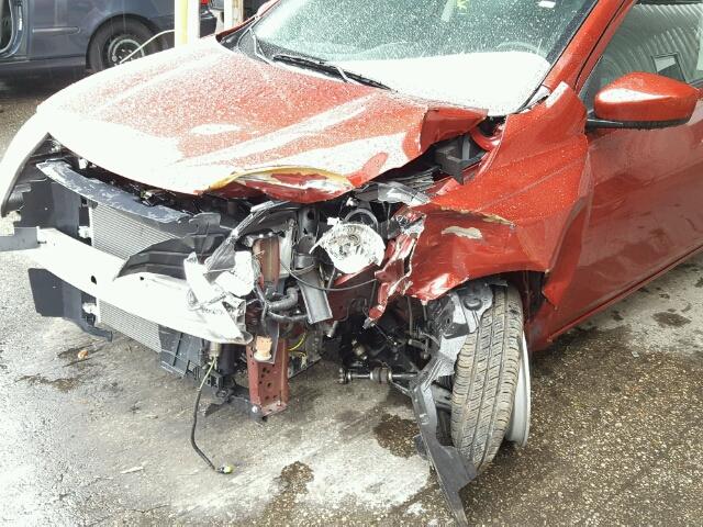 3N1CN7AP0HL826061 - 2017 NISSAN VERSA S RED photo 9