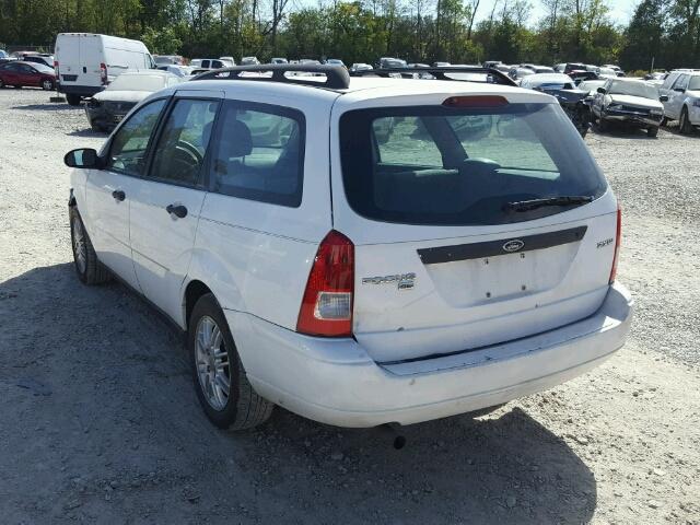 1FAFP36N66W102568 - 2006 FORD FOCUS WHITE photo 3