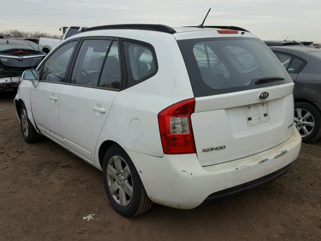 KNAFG526987128600 - 2008 KIA RONDO LX WHITE photo 3