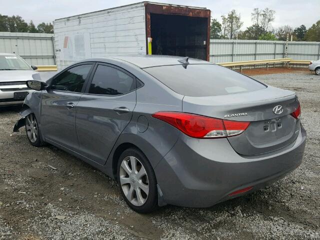 5NPDH4AEXDH431868 - 2013 HYUNDAI ELANTRA GL GRAY photo 3