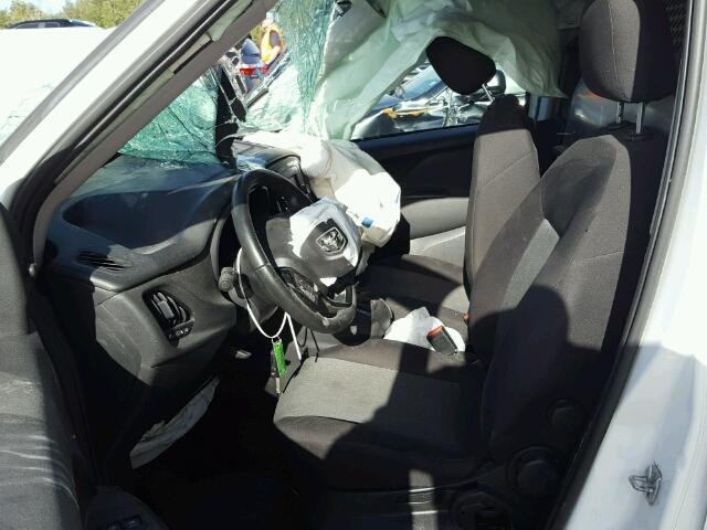 ZFBERFBT4F6A02139 - 2015 RAM PROMASTER 白色 照片 5