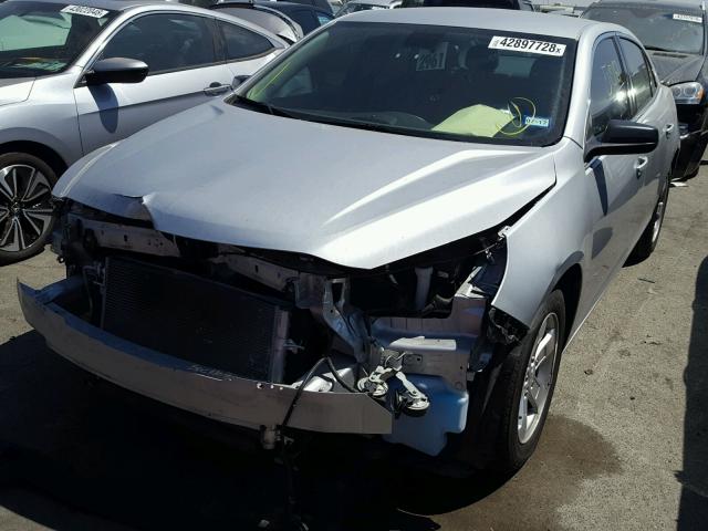 1G11B5SL6FF339167 - 2015 CHEVROLET MALIBU LS ვერცხლისფერი ფოტო 2