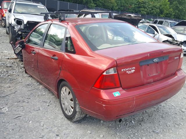 1FAFP34N45W211502 - 2005 FORD FOCUS ZX4 RED photo 3