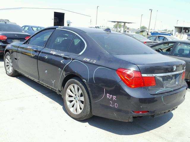 WBAKA8C53BCY36931 - 2011 BMW 750I GRAY photo 3