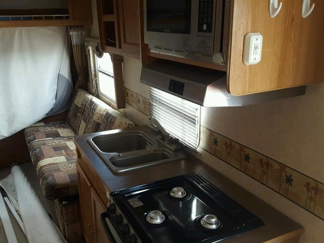 4WYT34D2161708516 - 2006 RVIS CAMPER WHITE photo 9