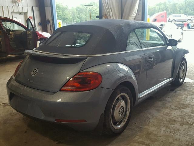 3VW517AT3GM811509 - 2016 VOLKSWAGEN BEETLE S/S 蓝色 照片 4