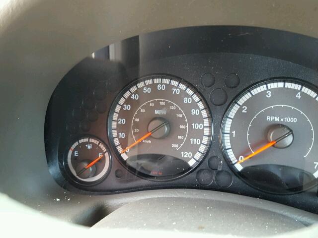 1J4GL38K25W726504 - 2005 JEEP LIBERTY RE GOLD photo 8