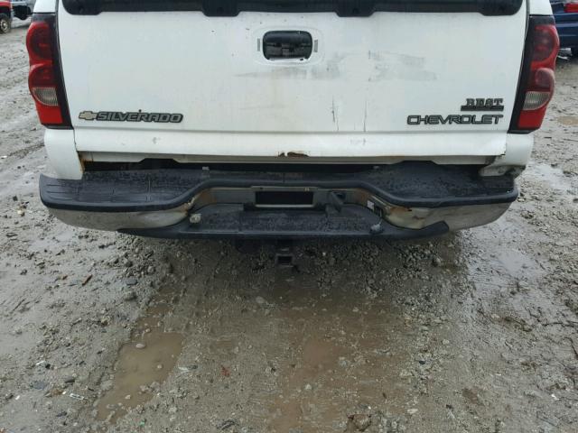 1GCEC14Z35Z198166 - 2005 CHEVROLET SILVERADO WHITE photo 9