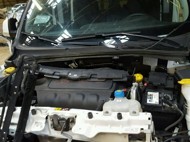 ZFBERFBT0F6965908 - 2015 RAM PROMASTER 白色 照片 7