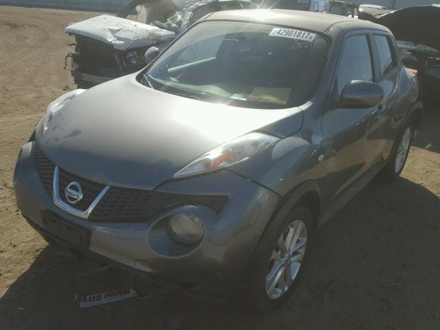 JN8AF5MR9DT200747 - 2013 NISSAN JUKE S GRAY photo 2