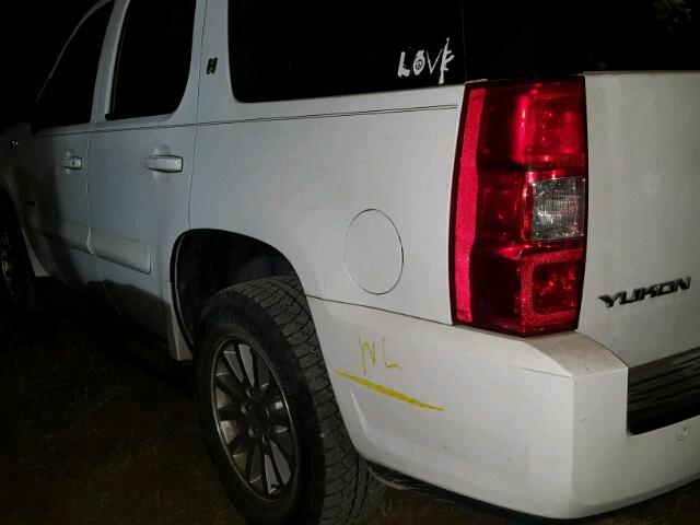 1GKFC13588R245185 - 2008 GMC YUKON HYBR WHITE photo 9