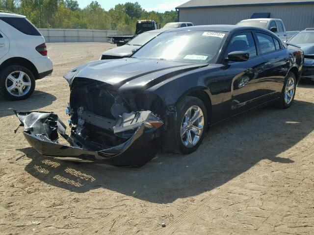 2C3CDXBG5DH533827 - 2013 DODGE CHARGER SE BLACK photo 2