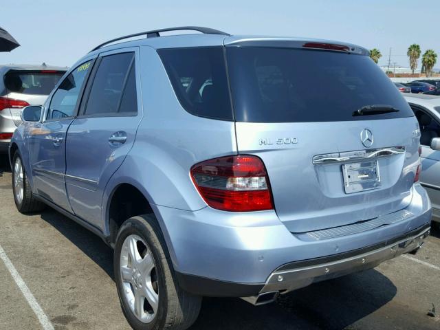 4JGBB75E26A117125 - 2006 MERCEDES-BENZ ML 500 BLUE photo 3