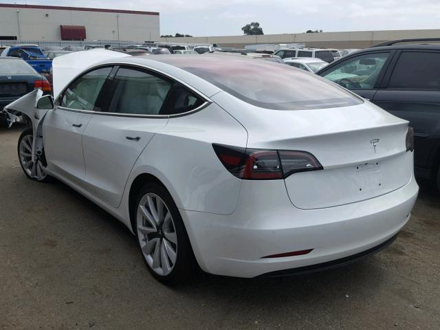 5YJ3E1EA8JF008307 - 2018 TESLA MODEL 3 თეთრი ფოტო 3