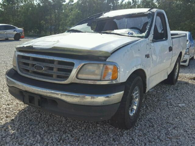 1FTZF1721YKA51462 - 2000 FORD F150 WHITE photo 2