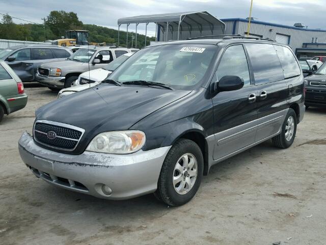 KNDUP131346529100 - 2004 KIA SEDONA BLACK photo 2