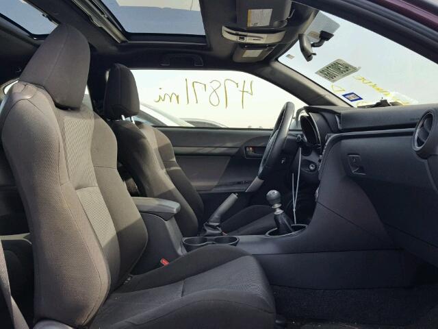 JTKJF5C78D3045483 - 2013 TOYOTA SCION TC 栗色 照片 5