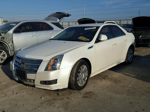 1G6DA5EGXA0142071 - 2010 CADILLAC CTS WHITE photo 2