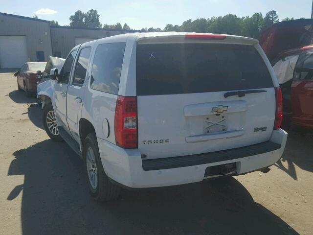 1GNFK13528R216447 - 2008 CHEVROLET TAHOE WHITE photo 3