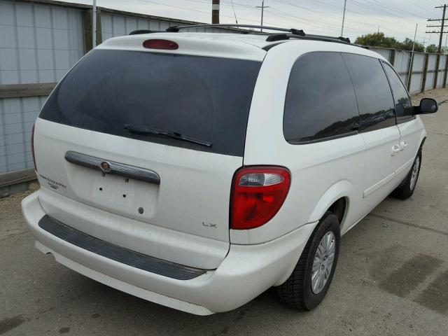 2A4GP44R37R275978 - 2007 CHRYSLER TOWN & COU WHITE photo 4