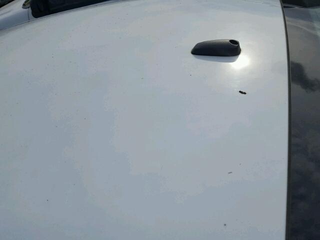 1G1ZH57B59F221259 - 2009 CHEVROLET MALIBU 1LT 白色 照片 9