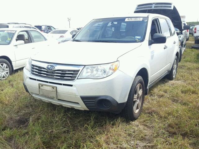 JF2SH61659H714861 - 2009 SUBARU FORESTER WHITE photo 2