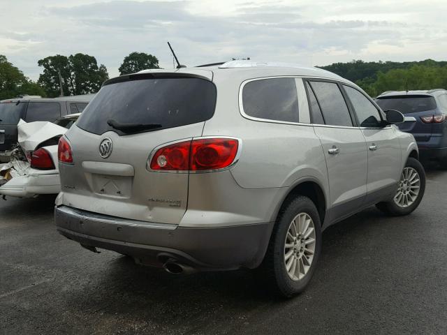 5GAER23768J114186 - 2008 BUICK ENCLAVE CX SILVER photo 4