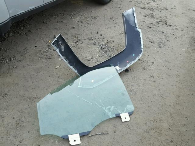 1J4PN2GK2BW591929 - 2011 JEEP LIBERTY SILVER photo 9