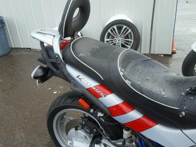 WB10557A12ZG35577 - 2002 BMW K1200 RS GRAY photo 6