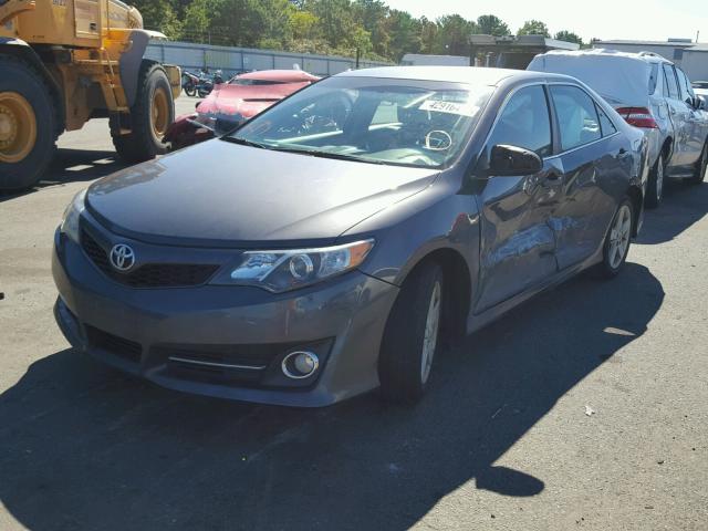 4T1BF1FK8DU654504 - 2013 TOYOTA CAMRY L SILVER photo 2