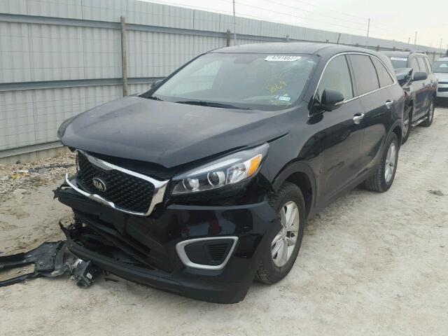 5XYPG4A30HG217869 - 2017 KIA SORENTO LX BLACK photo 2