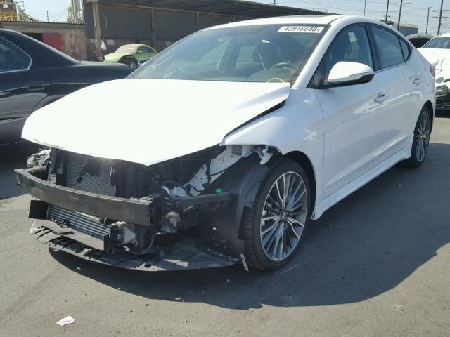 KMHD04LB1JU456746 - 2018 HYUNDAI ELANTRA SP WHITE photo 2