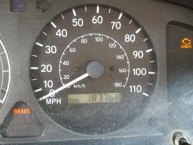 1Y1SK5289XZ400188 - 1999 CHEVROLET GEO PRIZM 银色 照片 8