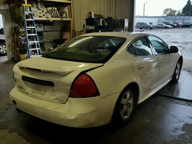 2G2WS542351216664 - 2005 PONTIAC GRAND PRIX WHITE photo 4