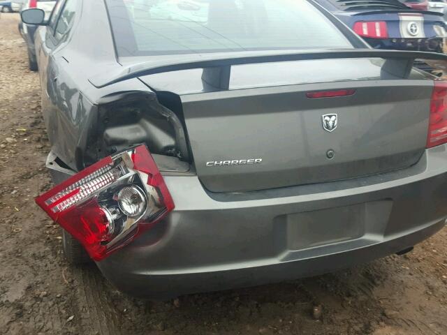 2B3KA43G38H190777 - 2008 DODGE CHARGER GRAY photo 9