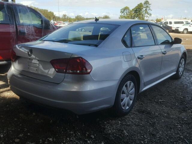 1VWAH7A38DC038771 - 2013 VOLKSWAGEN PASSAT S SILVER photo 4