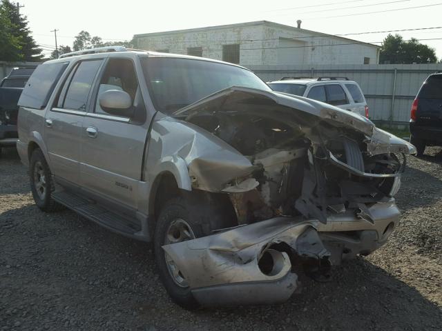 5LMFU28R82LJ07546 - 2002 LINCOLN NAVIGATOR GOLD photo 1