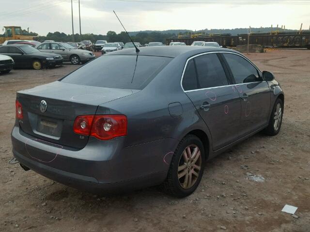 3VWEF71K67M065310 - 2007 VOLKSWAGEN JETTA WOLF GRAY photo 4