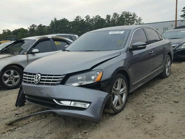 1VWCS7A36EC071232 - 2014 VOLKSWAGEN PASSAT SEL GRAY photo 2