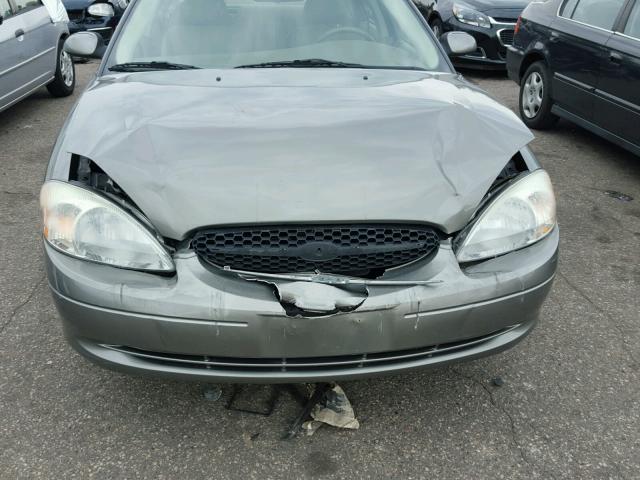 1FAFP55S93G169156 - 2003 FORD TAURUS GREEN photo 9